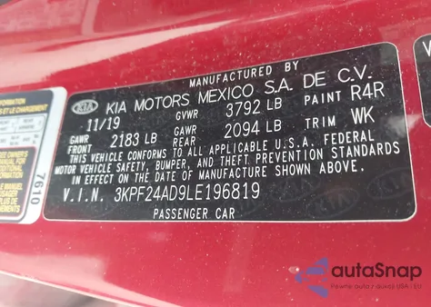 2020 Kia Forte Lxs z USA, uszkodzony, nr VIN 3KPF24AD9LE196819